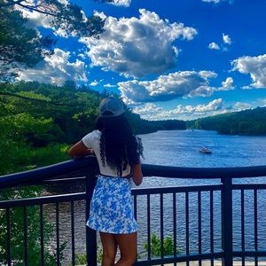 Meet your Posher, Nelah